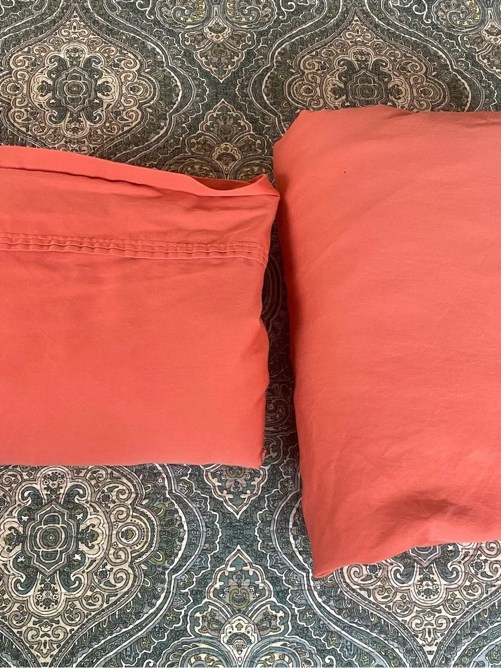Threshold Coral Cotton sheet set / 1 flat /1 fitted